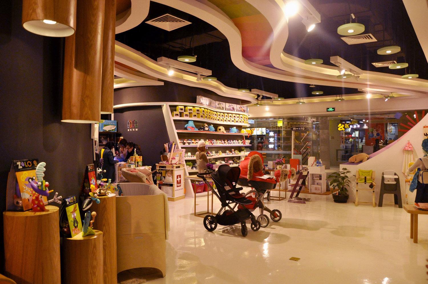 長沙母嬰店裝修細節