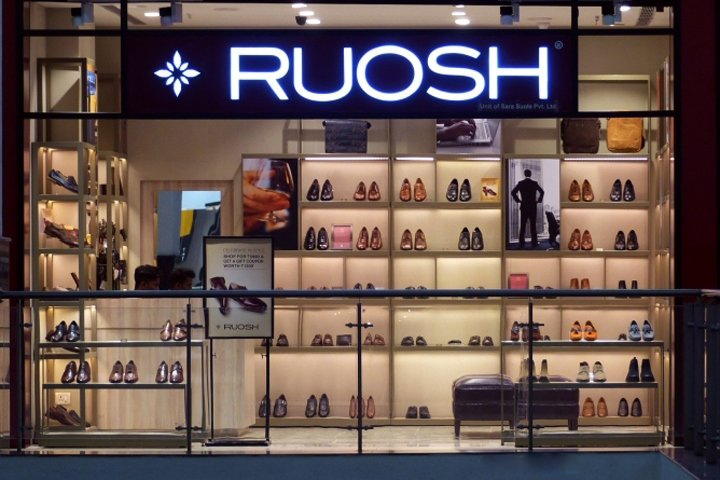 Ruosh男鞋店門頭裝修效果圖