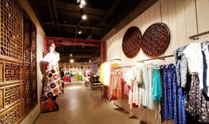 女裝店面裝修中色彩、燈光、音響的應用