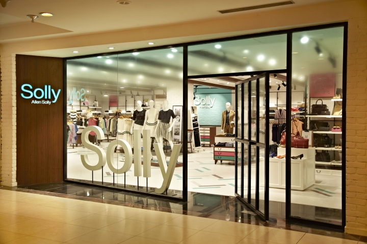 商場女裝服裝店裝修設計圖