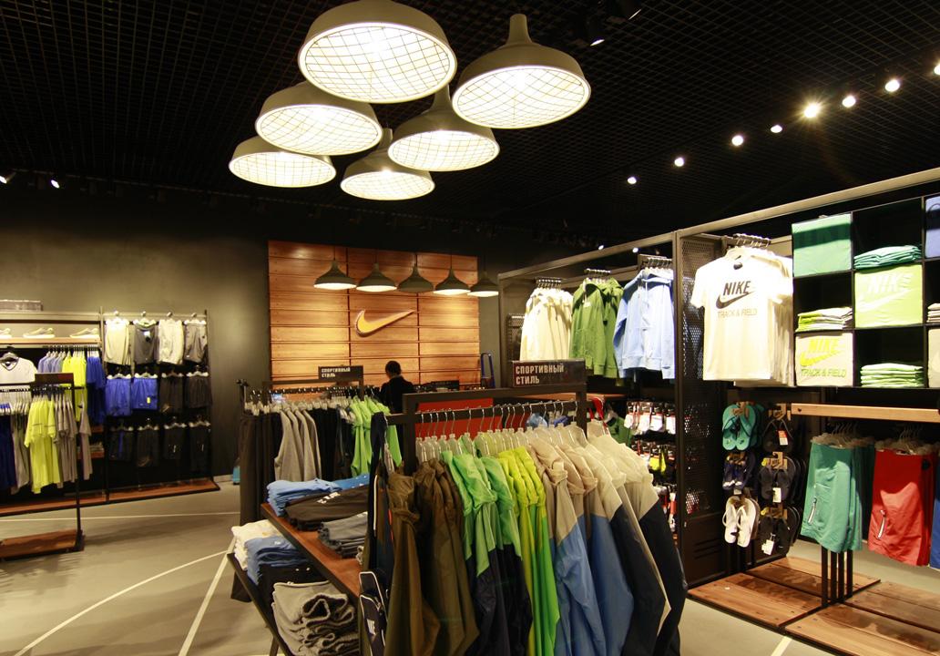 長沙服裝店裝修中理想服裝店照明！
