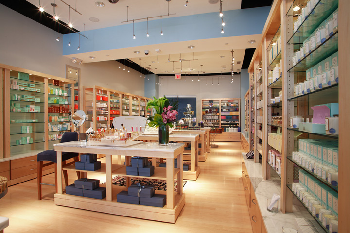 護膚品店如何裝修才能極致優雅？長沙店面裝修