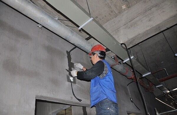長沙店面裝修中強電箱與弱電箱距離多少合適?