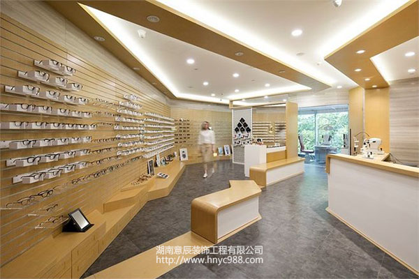眼鏡店門頭設計好了，你也可以逆勢翻盤！