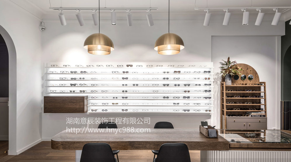 2021最火爆的幾種眼鏡店裝修設計風格，你值得擁有！