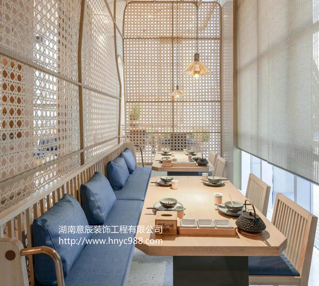 特色餐館如何裝修設計才能打造極具辨識度的店鋪？