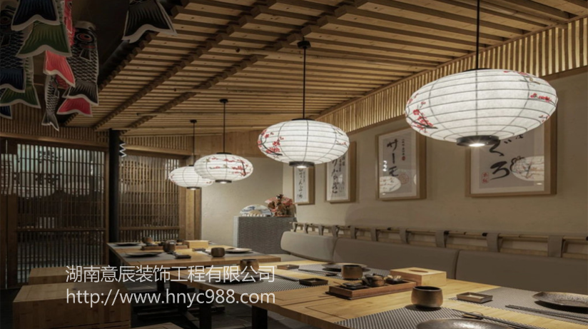 案例賞析|“靜謐溫馨”日式壽司店裝修設計