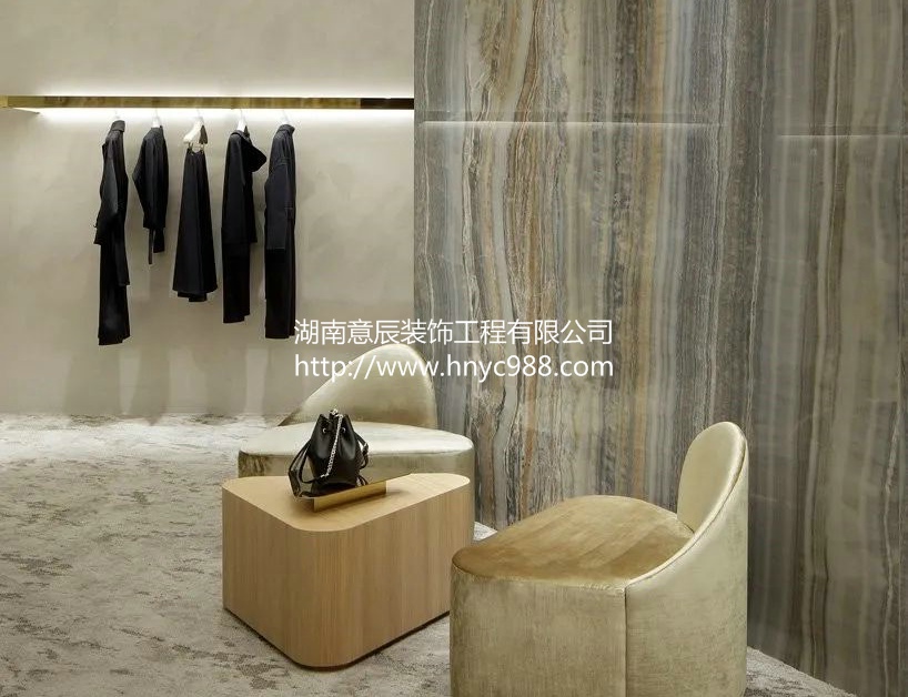 長沙服裝店裝修設計秘籍，打造十足高級感！