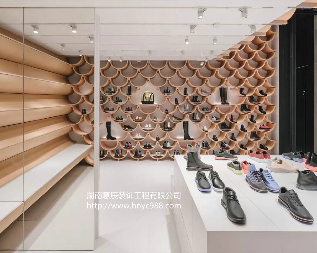 長沙專賣店裝修設計,如何讓你的店鋪脫穎而出！
