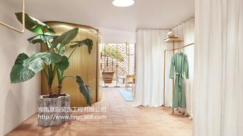 長沙服裝店裝修設計：打造獨具魅力女裝店！